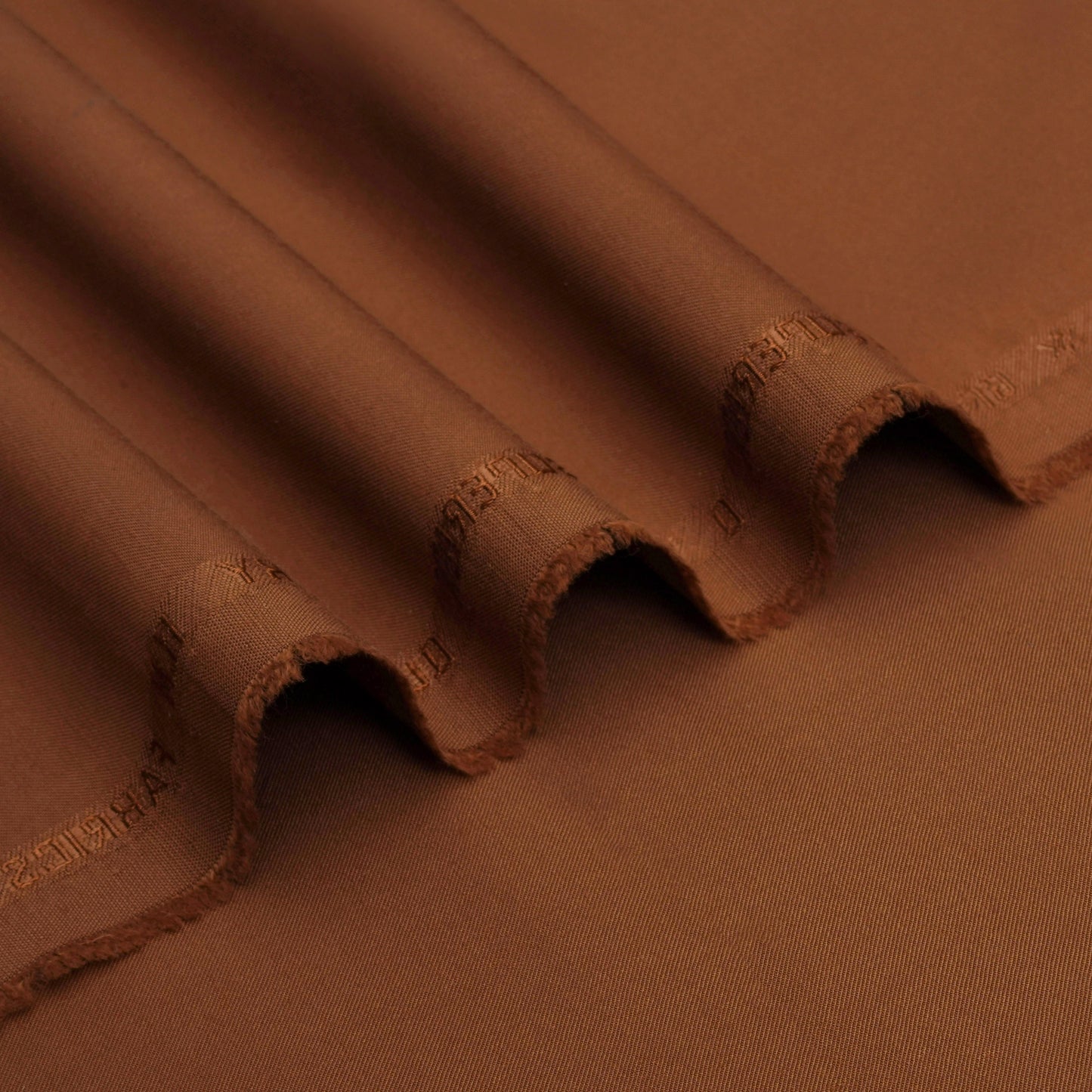 SIGNATURE - MICRO FIBRE POLY-VISCOSE TWILL