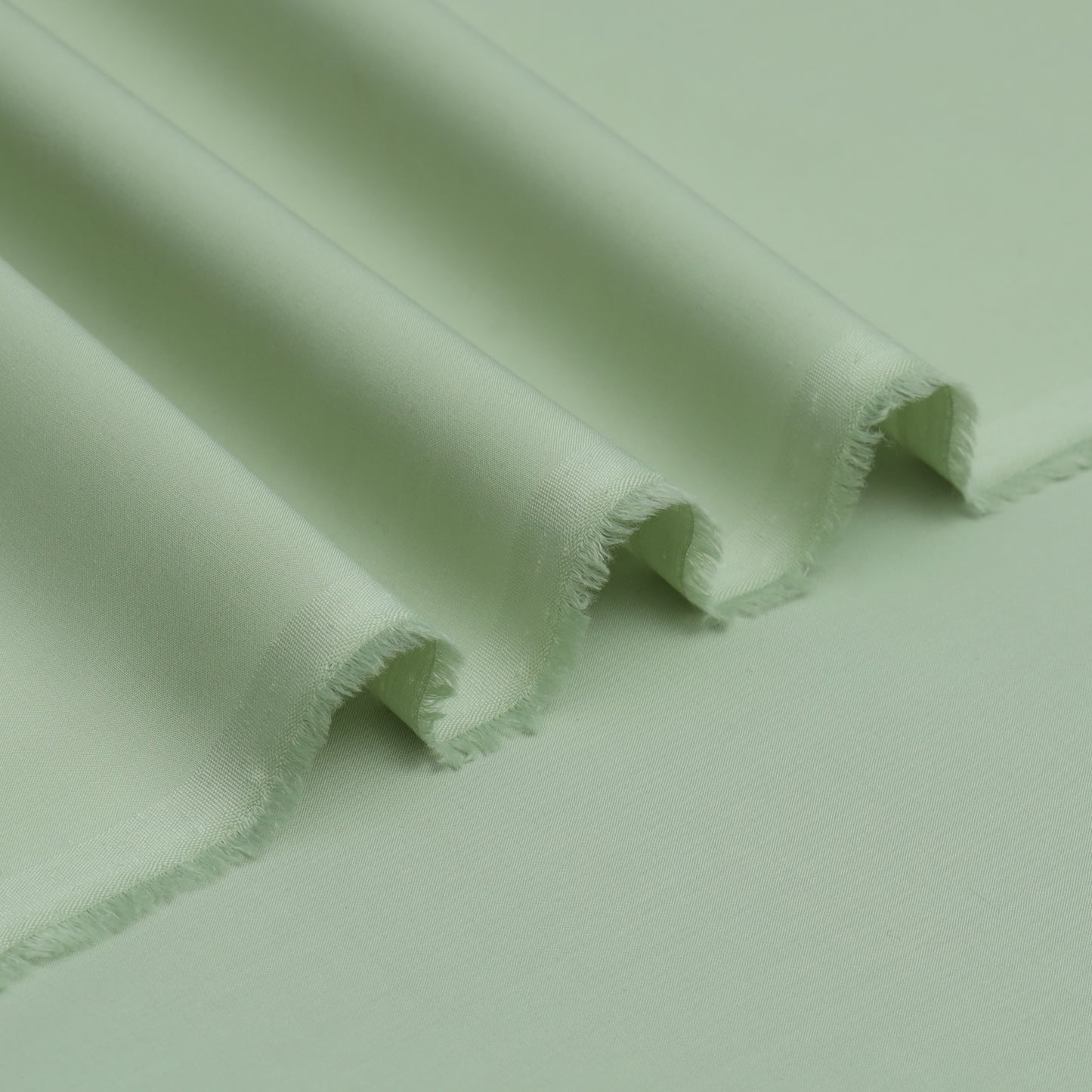 TROPHY  – Luxury Summer Wash N Wear